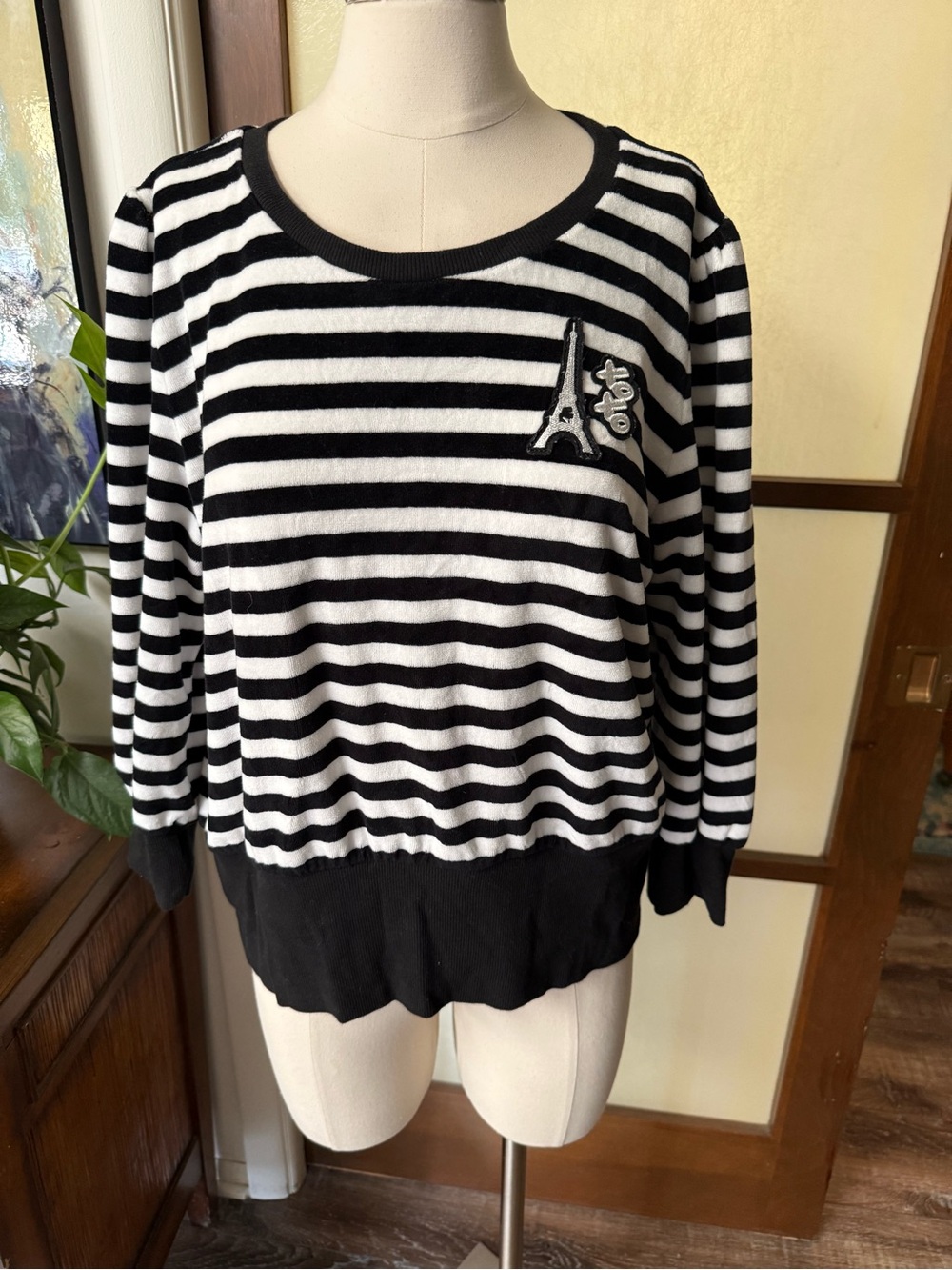 Karl Lagerfeld Black White Striped Pullover with Eiffel Patch size large